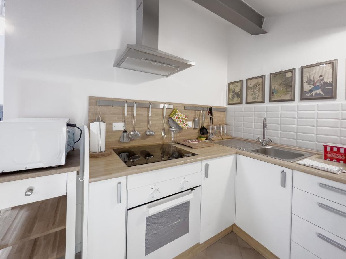 Realkasa Carro 7 Apartment Bologna Exteriör bild