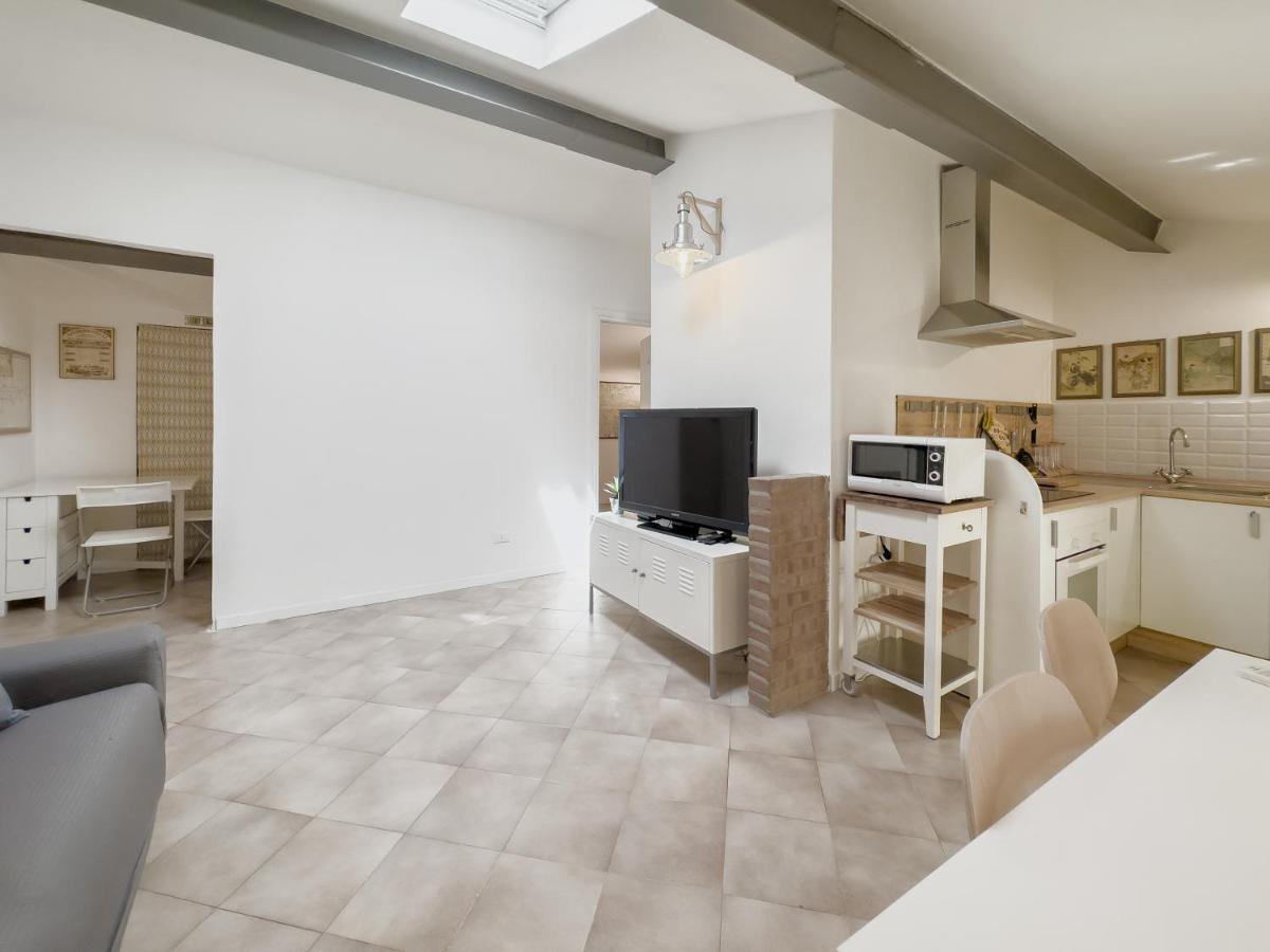 Realkasa Carro 7 Apartment Bologna Exteriör bild